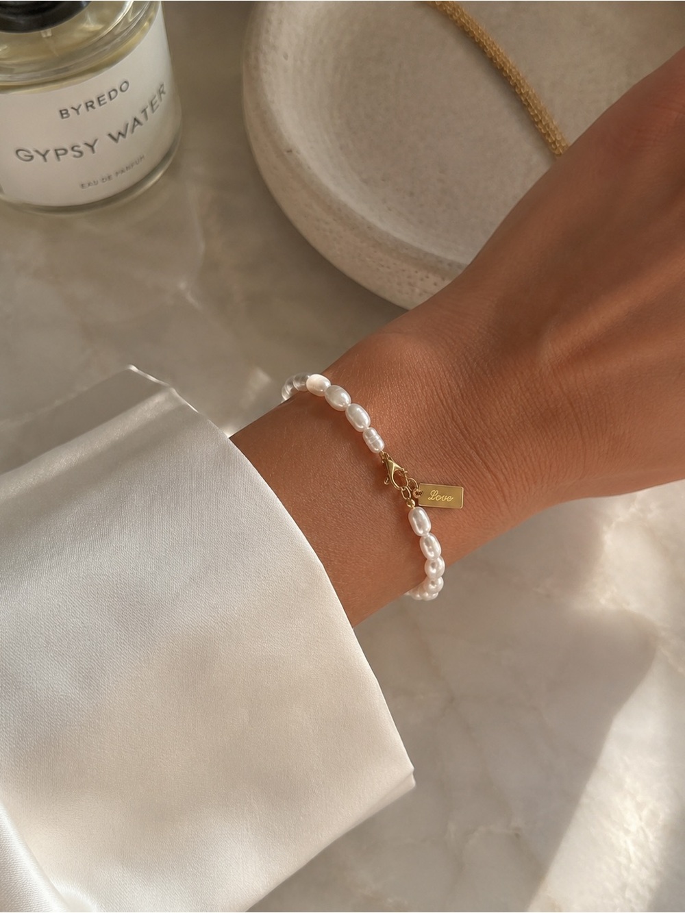 18K Gold Plated Pearl Bracelet Waterproof Tarnish Resistant 7”